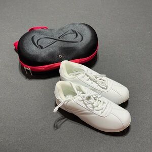 NEW FierceFeats Cheer Shoes with Infinity Shoe Bag